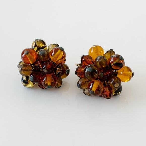 Vintage Marvella Cluster Bead Clip On Earrings Amber - Picture 2 of 10